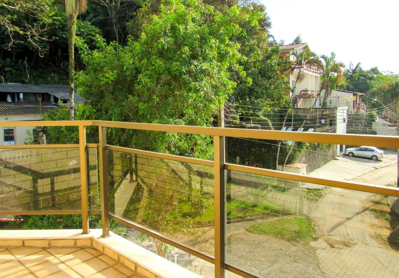 Apto a 600 metros da Praia Grande em Ubatuba SP Exterior foto