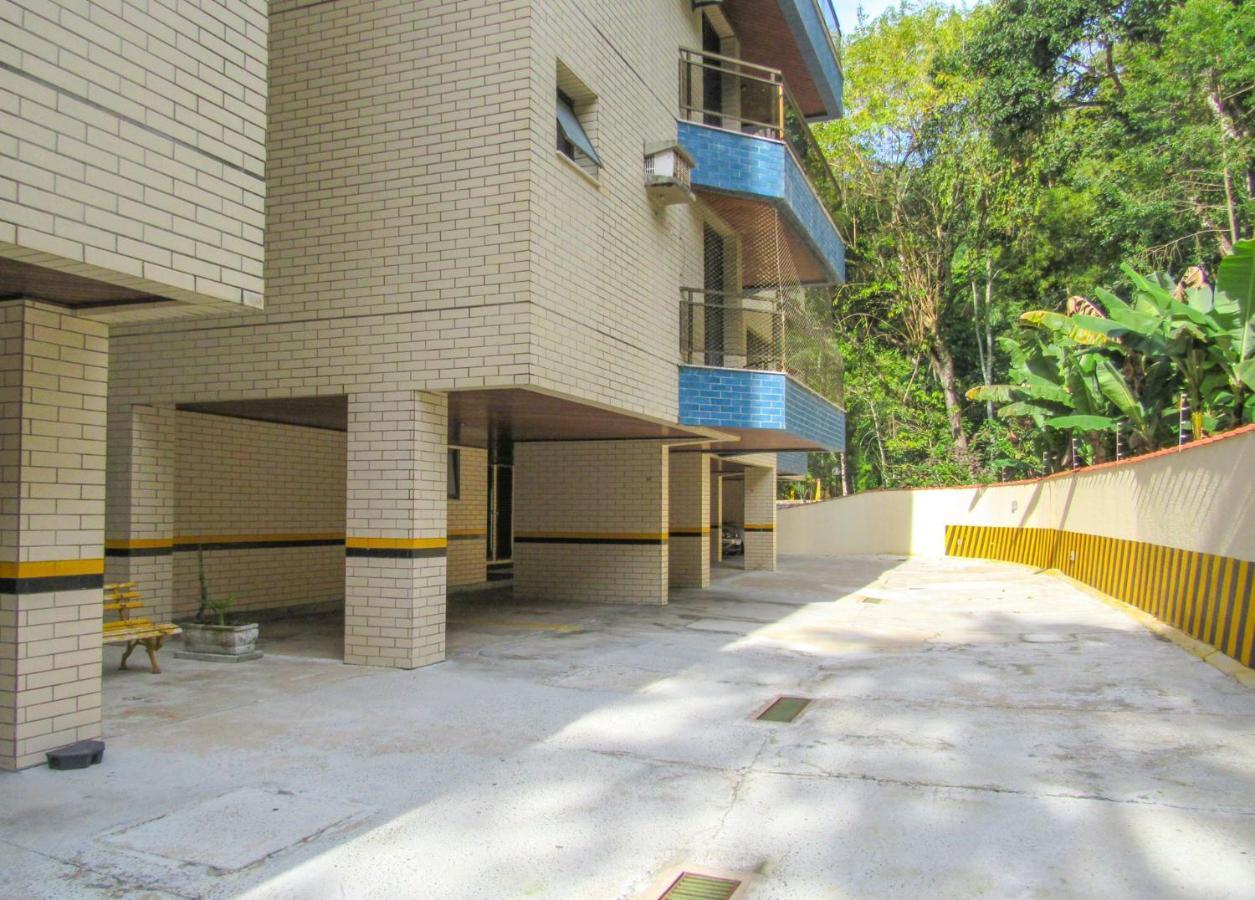 Apto a 600 metros da Praia Grande em Ubatuba SP Exterior foto